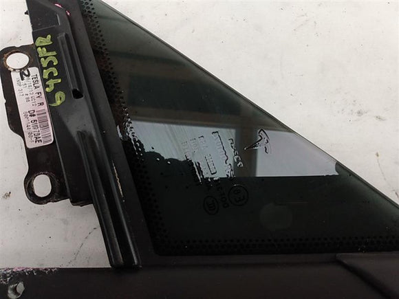 Tesla Model S Front Right Quarter Glass