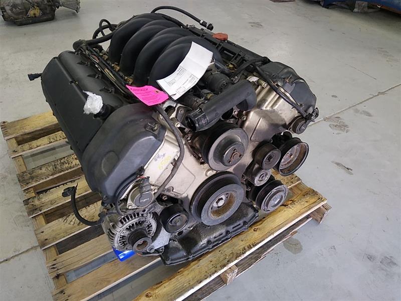 Jaguar XK8 Engine Assembly With Accessories