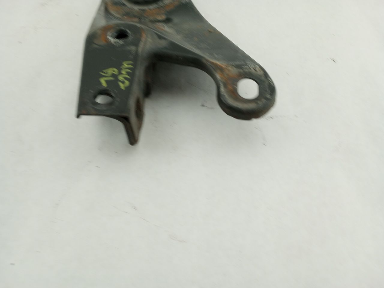 Jaguar XK8 Back Right & Left Subframe Mounting Bracket