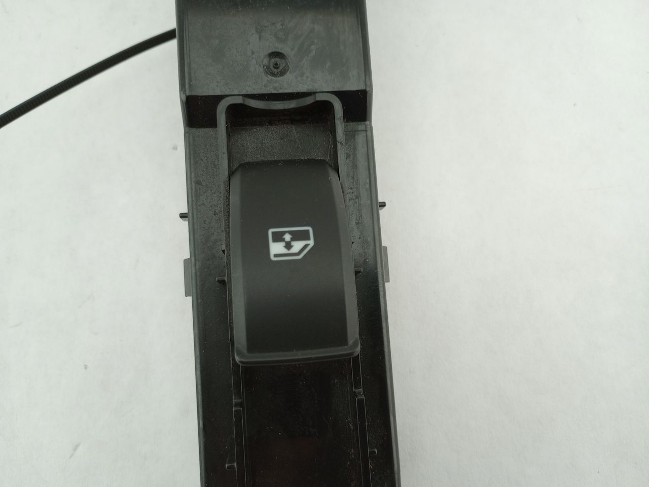 Saab 9-3 Front Right Door Switch