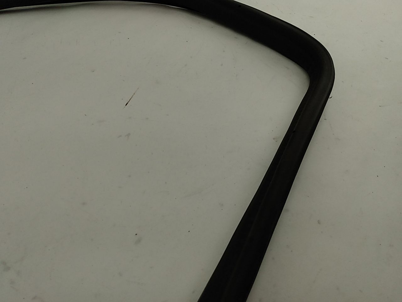 Saab 9-3 Rear Back Glass Moulding