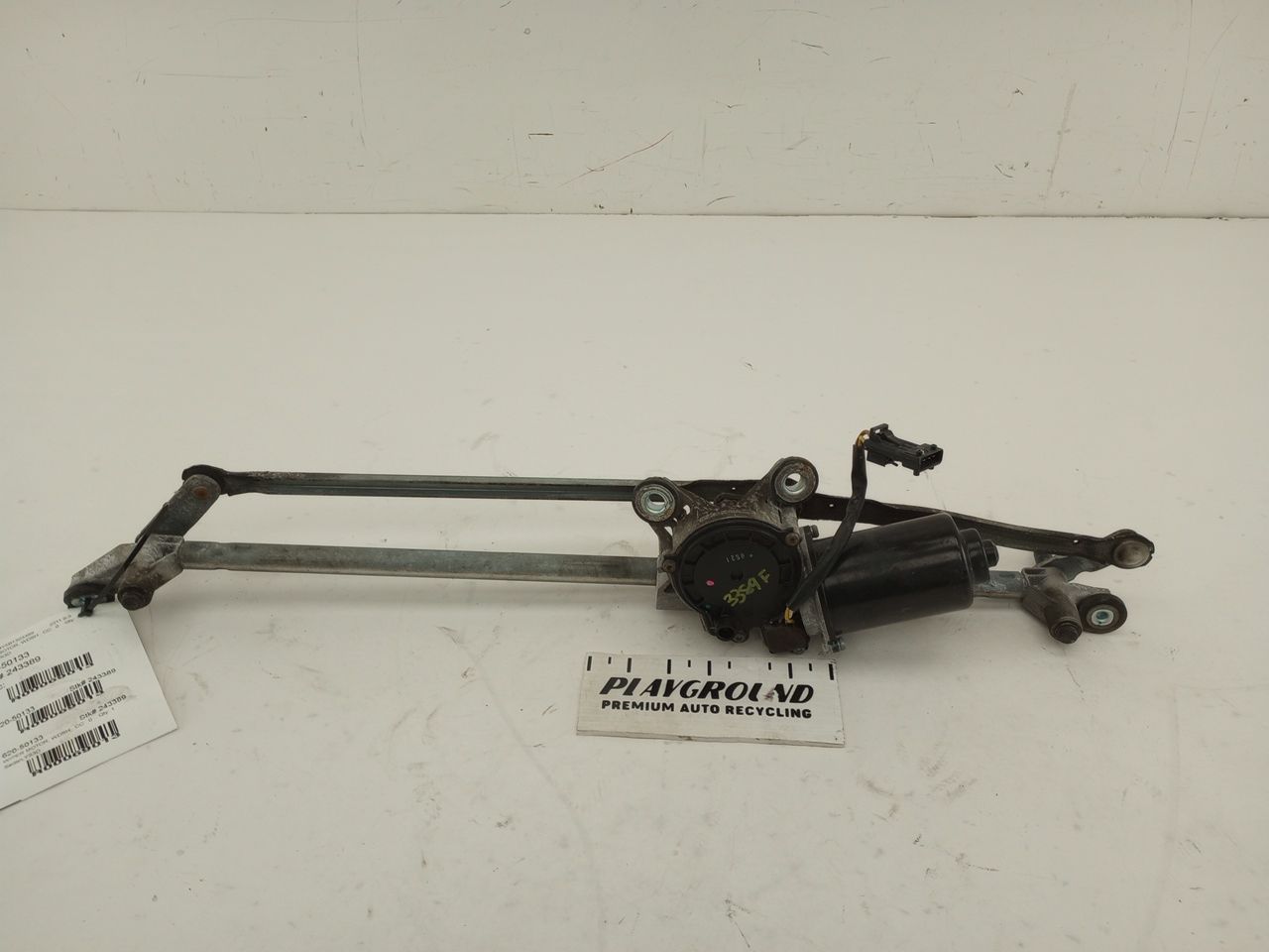 Saab 9-3 Front Windshield Wiper Motor