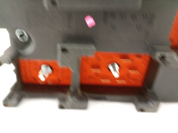 Saab 9-3 Engine Bay Fuse Box
