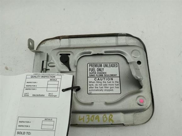 Saab 9-2X Fuel Filler Door