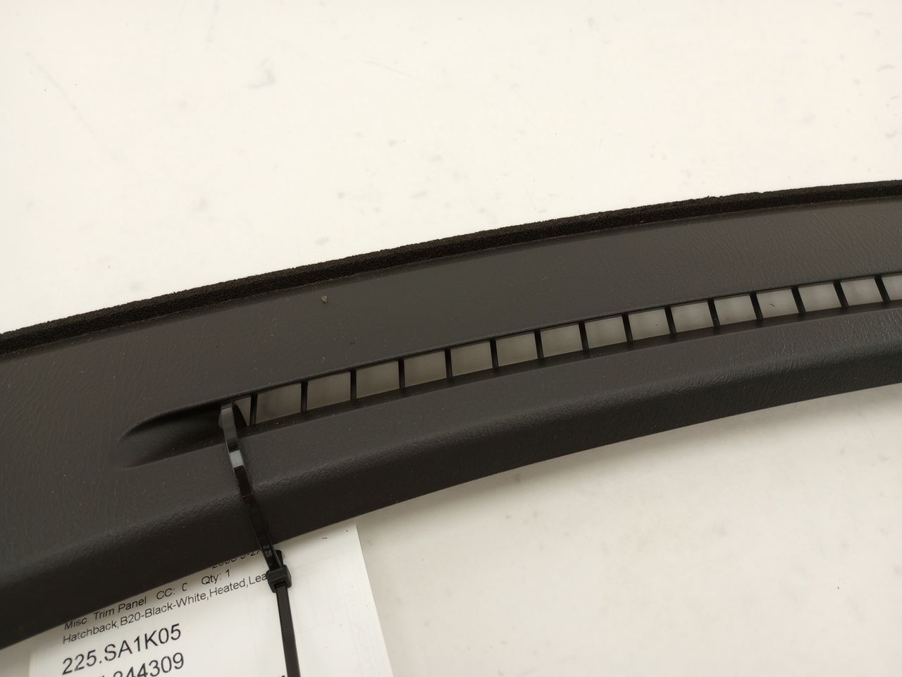 Saab 9-2X Front Dashboard Dash Air Vent Defrost Trim Cover