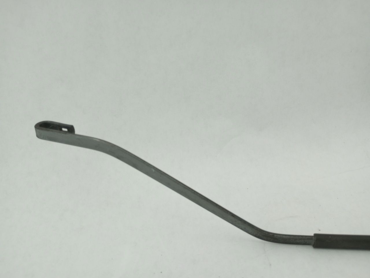 Saab 9-2X Front Windshield Wiper Arms