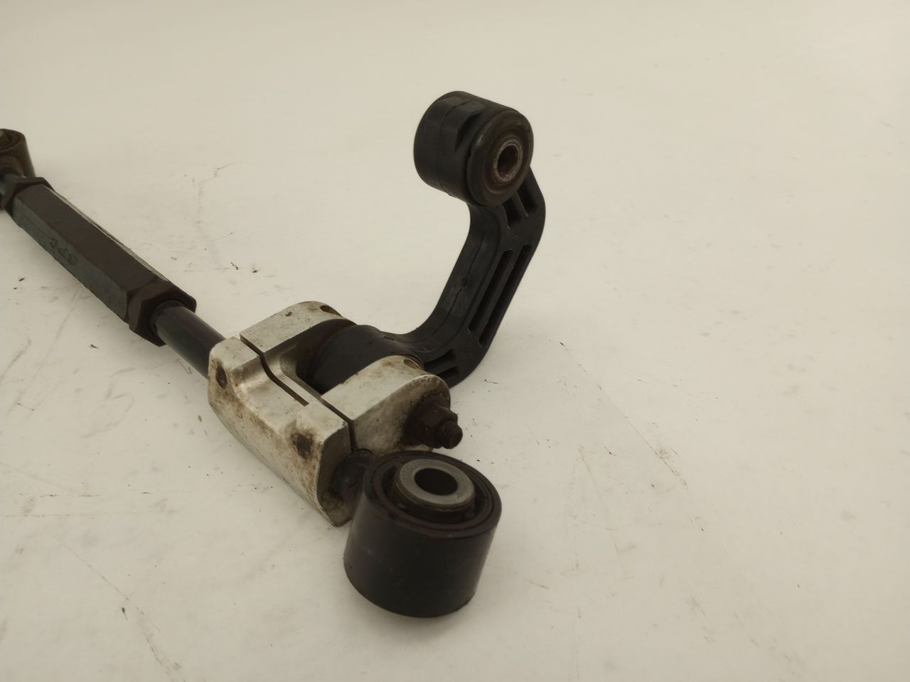 Saab 9-2X *** AS IS *** Aftermarket Rear Control Arm Set