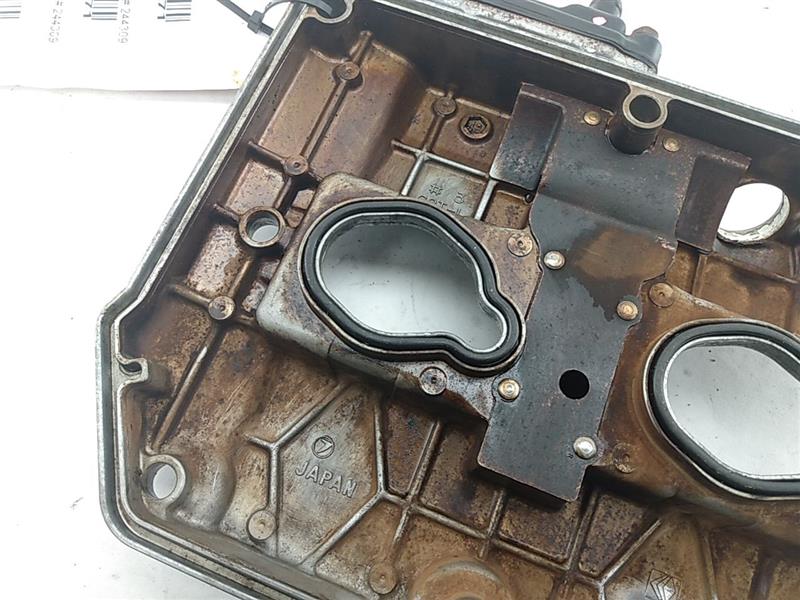 Saab 9-2X Left Valve Cover