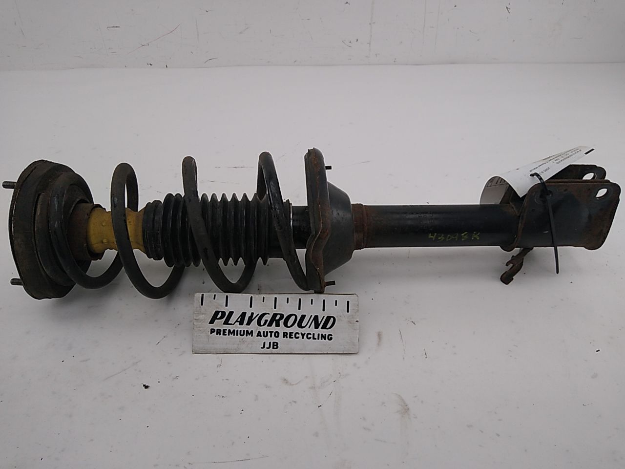 Saab 9-2X Aftermarket KYB Rear Right Strut Assembly