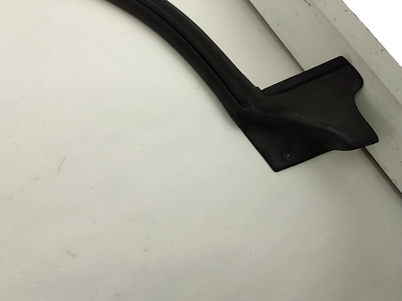 Saab 9-2X Front Upper Left Side Door Moulding