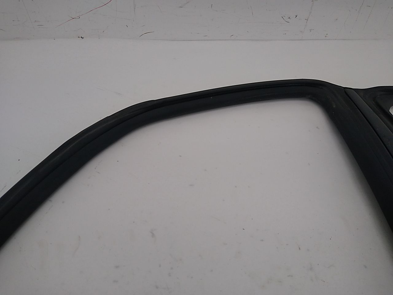 Saab 9-2X Front Upper Right Side Door Moulding