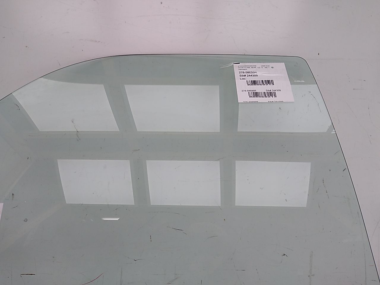 Saab 9-2X Rear Right Door Glass