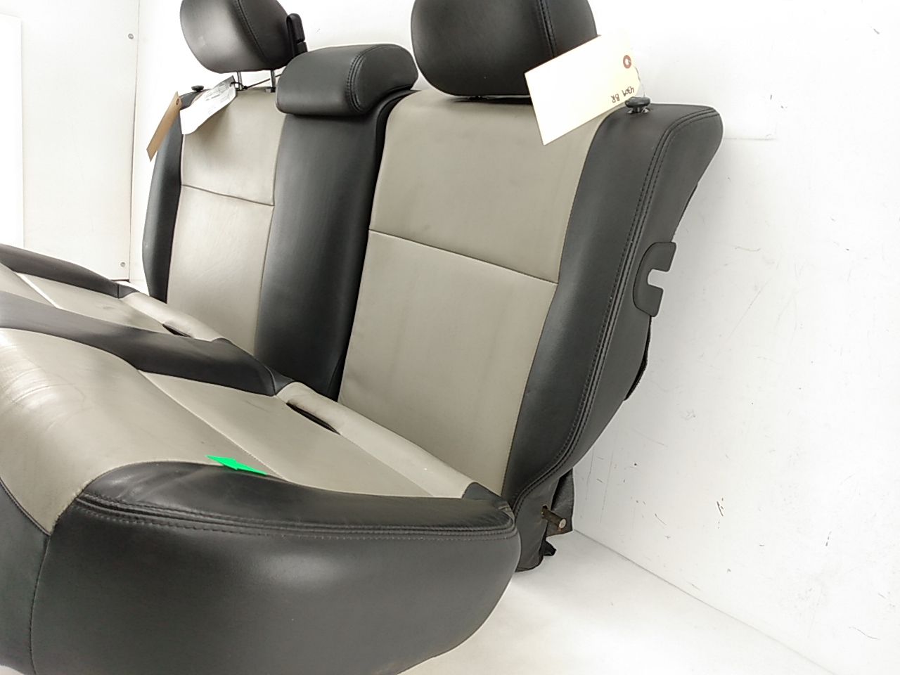 Saab 9-2X Rear Seat Set