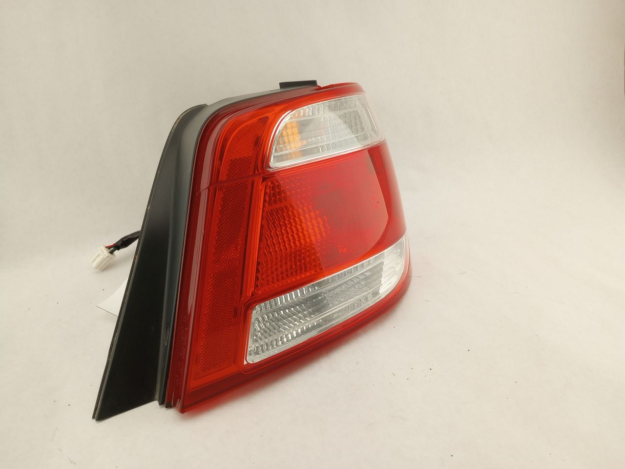 Saab 9-2X Rear Right Tail Lamp