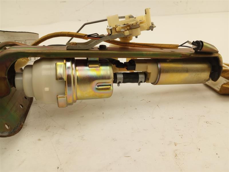 Saab 9-2X Fuel Pump Assembly