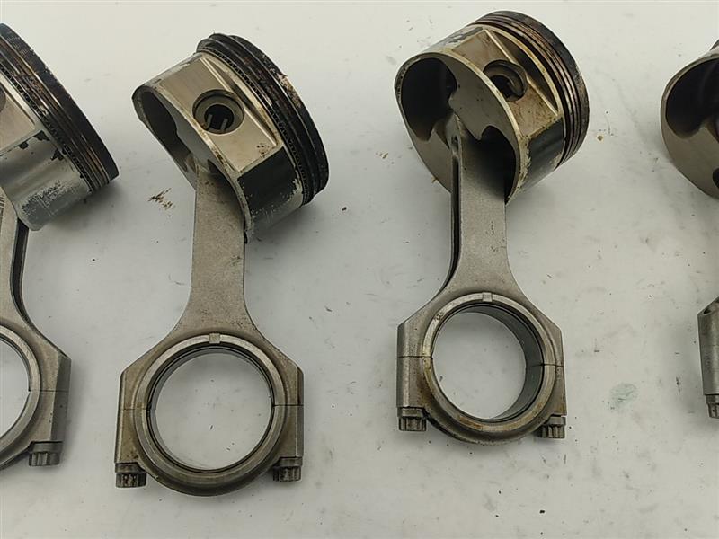 Saab 9-2X Aftermarket Manley Rods And Mahle Pistons Set