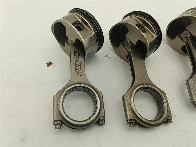 Saab 9-2X Aftermarket Manley Rods And Mahle Pistons Set