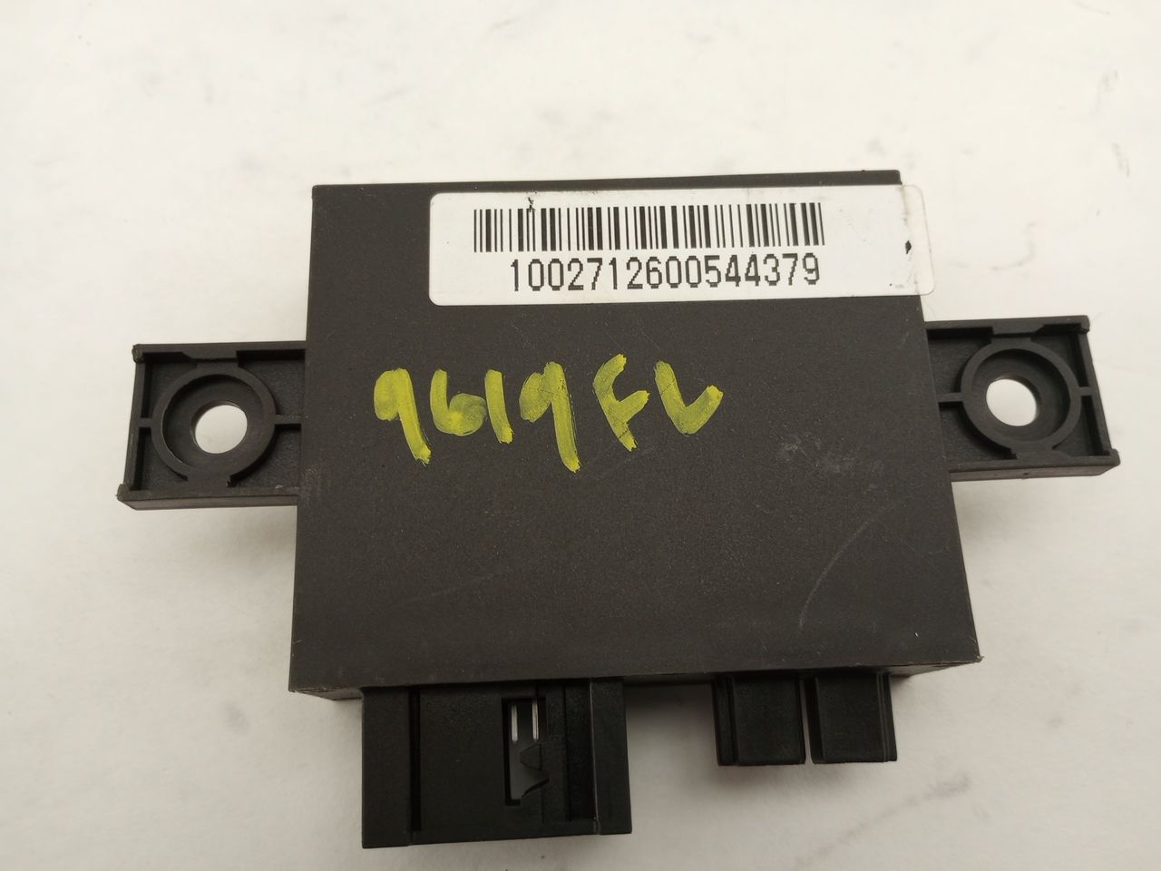 Chrysler Crossfire Steering Column, Engine Control Module, And Ignition Immobilizer Module Set