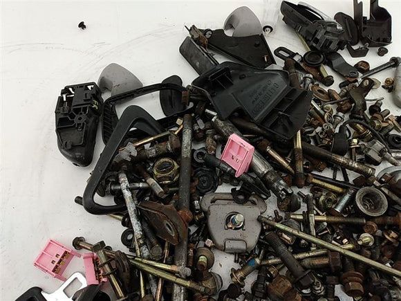 Saab 9-2X Dismantling Hardware