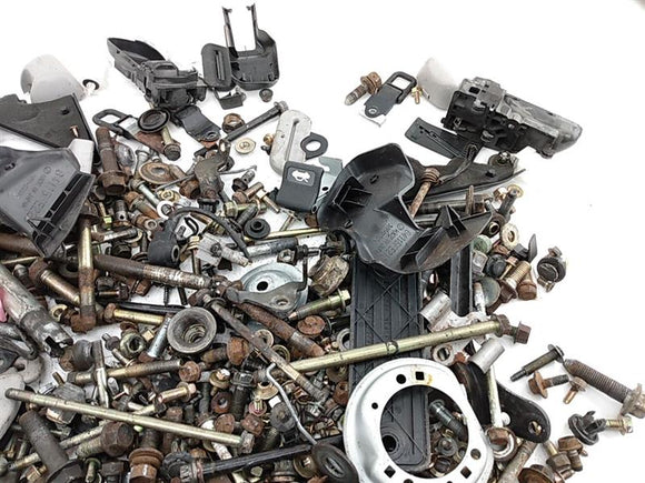 Saab 9-2X Dismantling Hardware