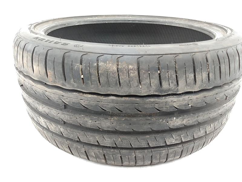 Chrysler Crossfire Single Tire