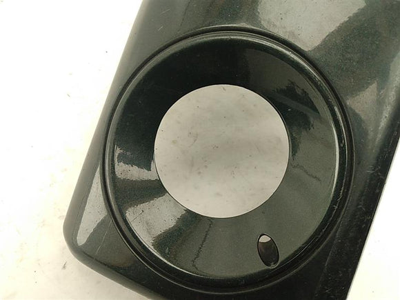 Land Rover Discovery Front Right Bumper End Cap