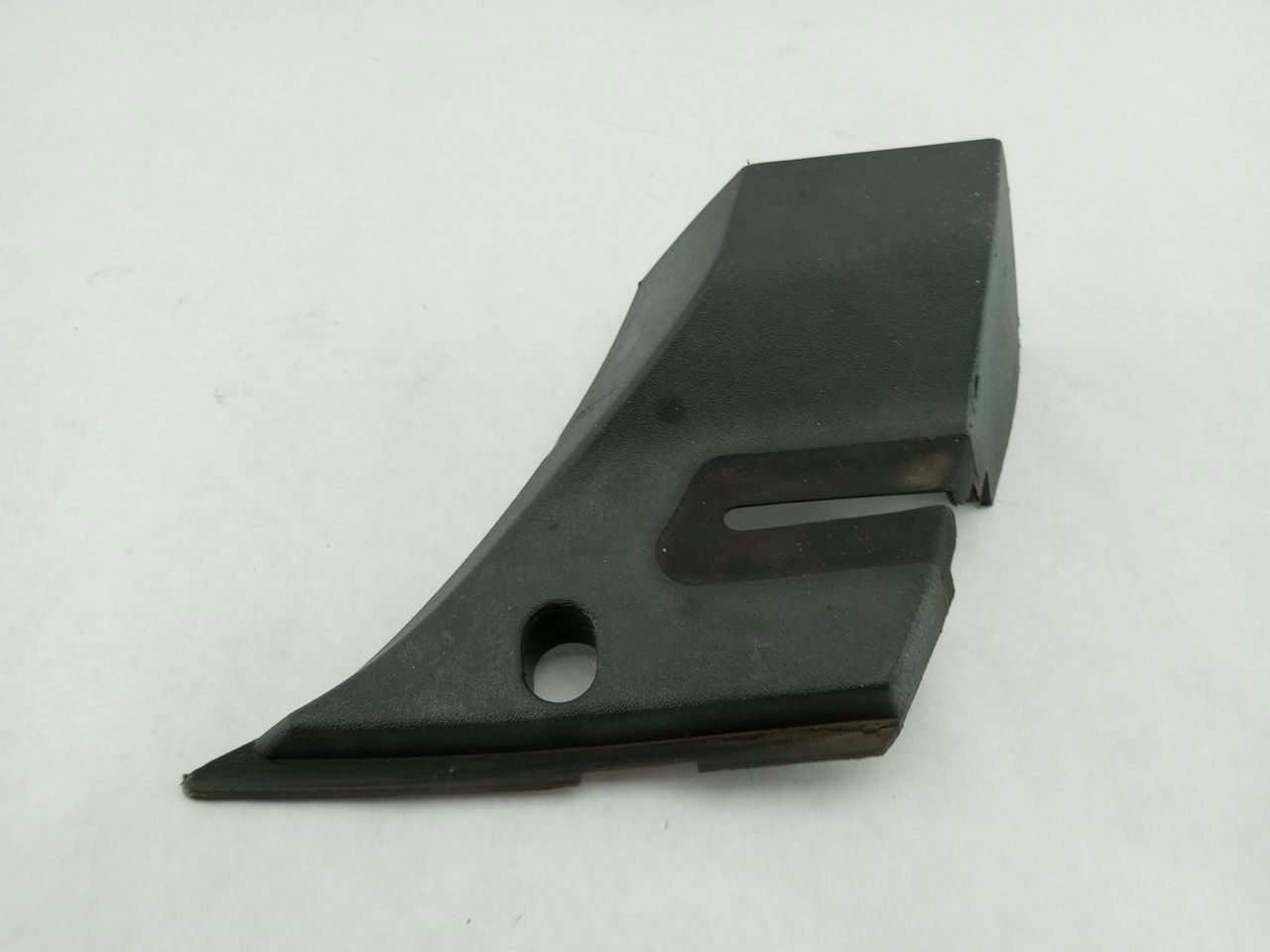 Chevrolet Silverado 1500 Wiper Tray End Caps