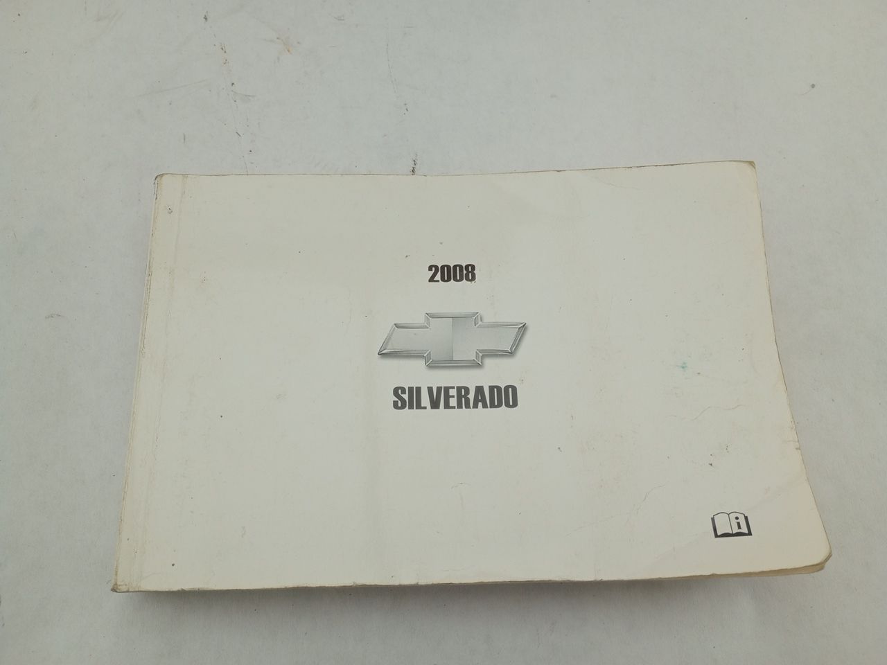 Chevrolet Silverado 1500 Owner's Manual - 0