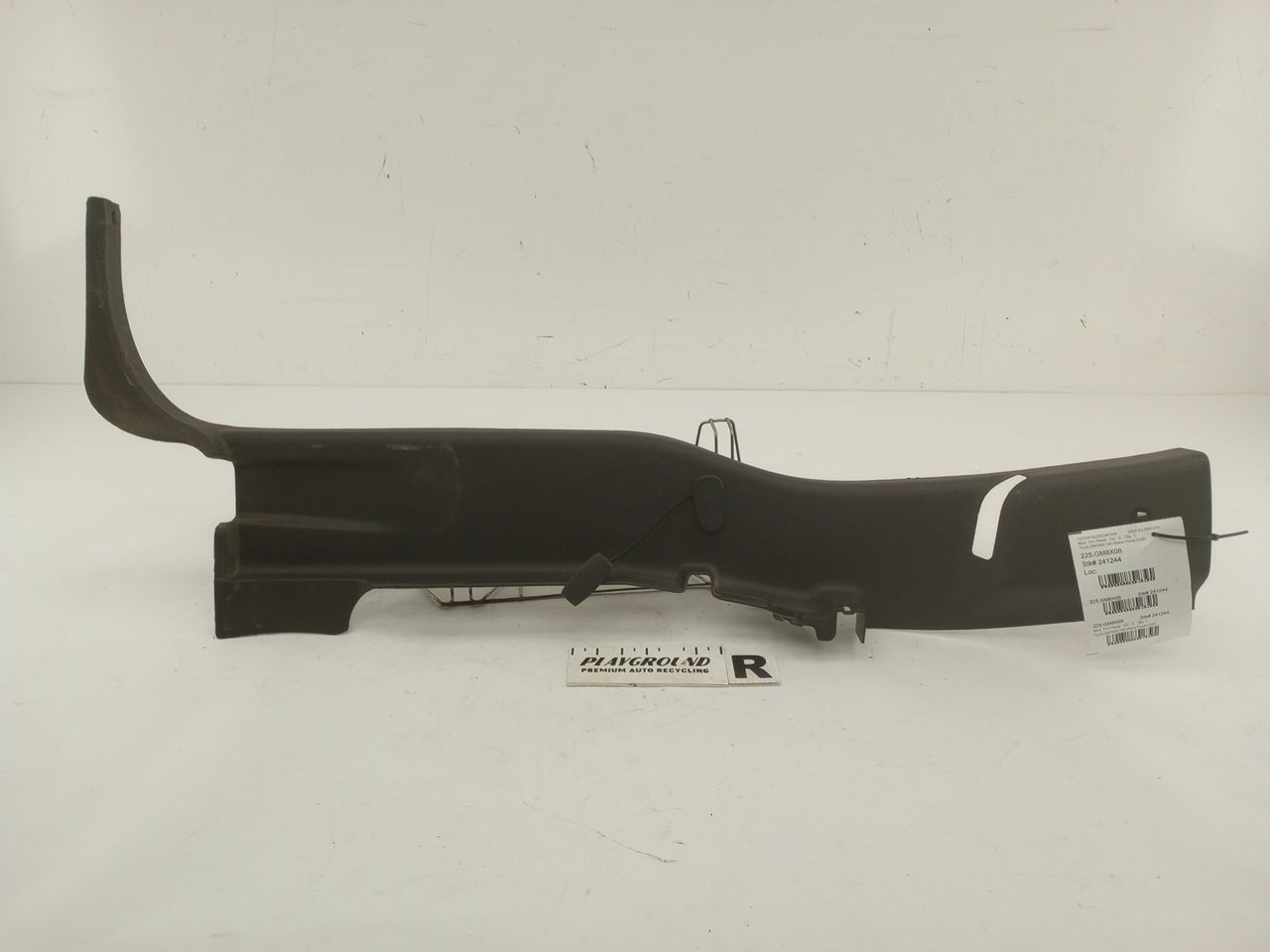 Chevrolet Silverado 1500 Rear Right C Pillar