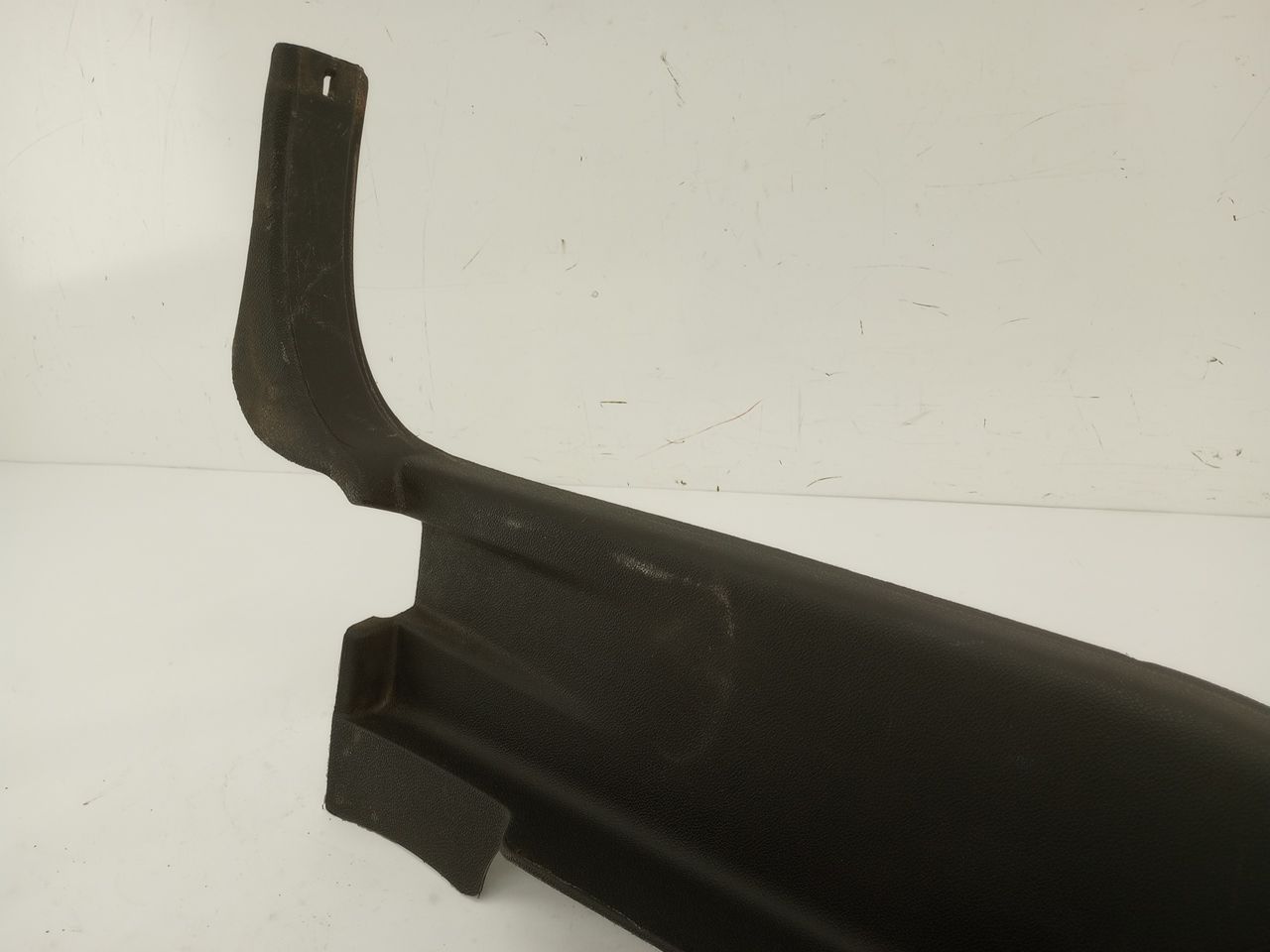 Chevrolet Silverado 1500 Rear Right C Pillar