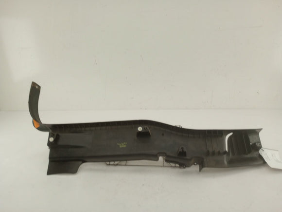 Chevrolet Silverado 1500 Rear Left C Pillar