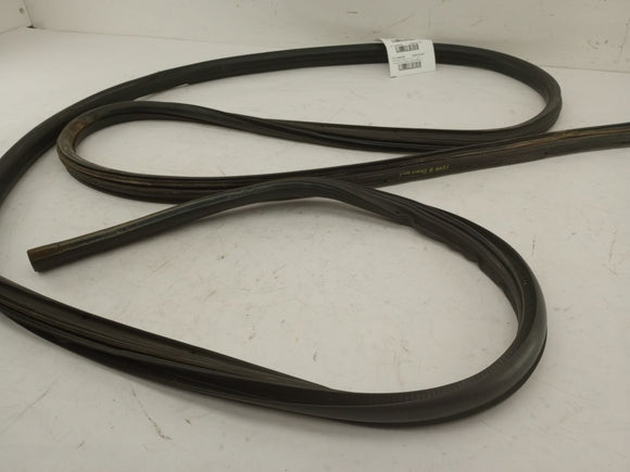 Chevrolet Silverado 1500 Right Side Door Seal