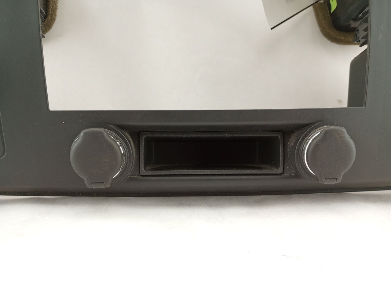 Chevrolet Silverado 1500 Center Dash Bezel Trim