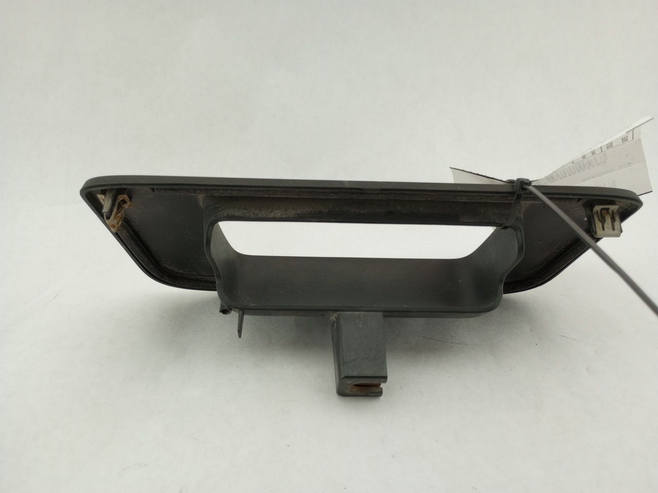 Chevrolet Silverado 1500 Rear Tailgate Handle Trim