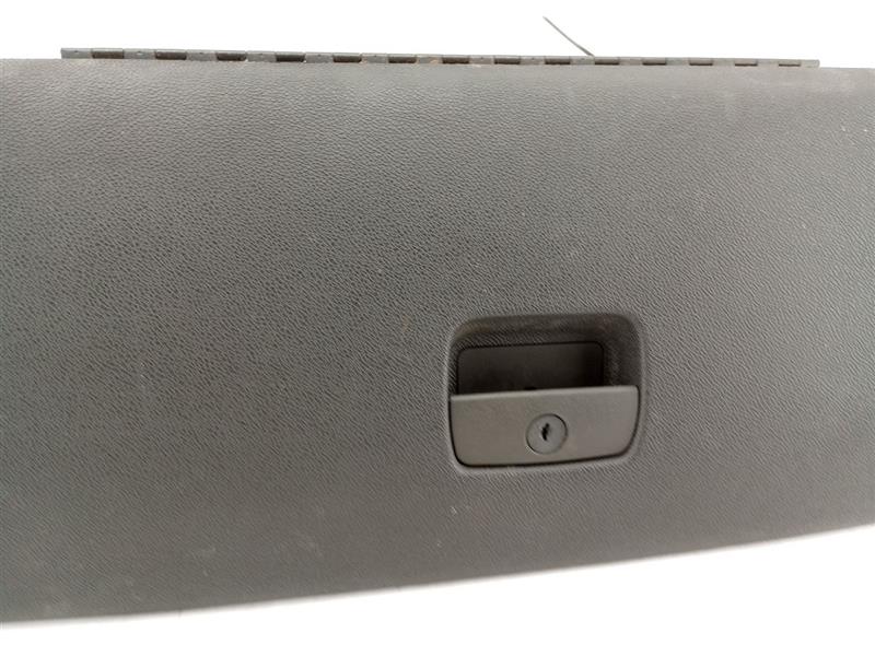 Chevrolet Silverado 1500 Glove Box