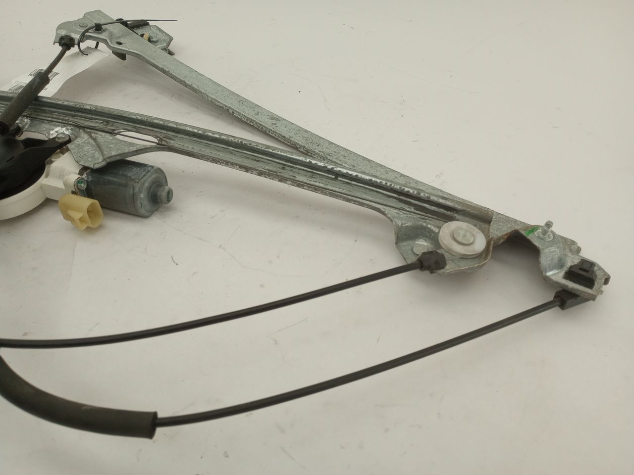 Chevrolet Silverado 1500 Front Right Door Window Regulator