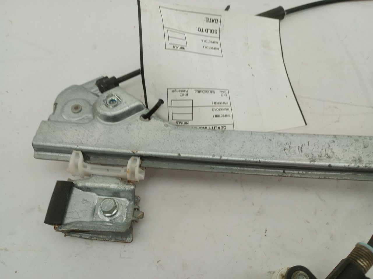 Chevrolet Silverado 1500 Front Left Door Window Regulator