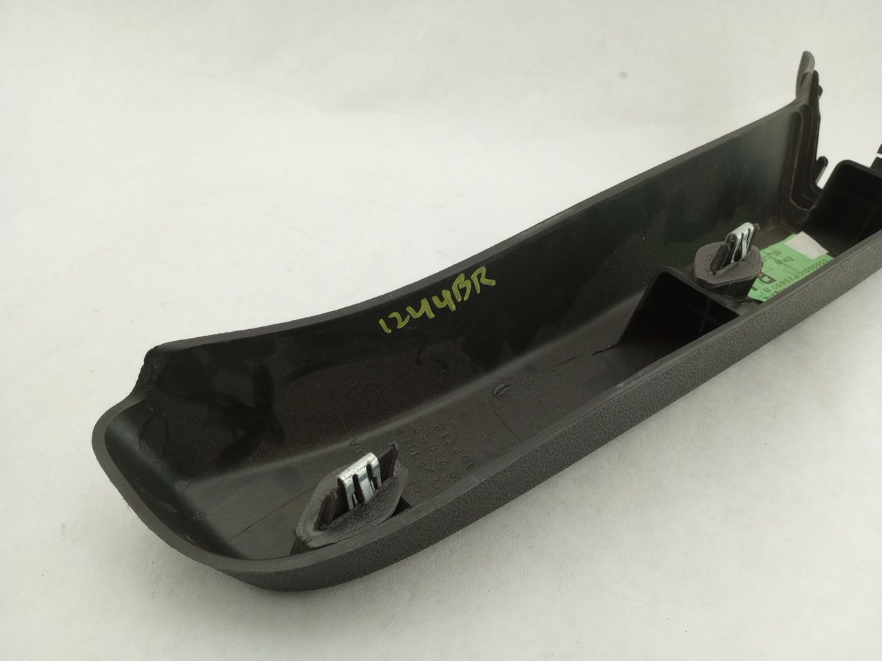 Chevrolet Silverado 1500 Rear Right Upper Door Pillar Trim