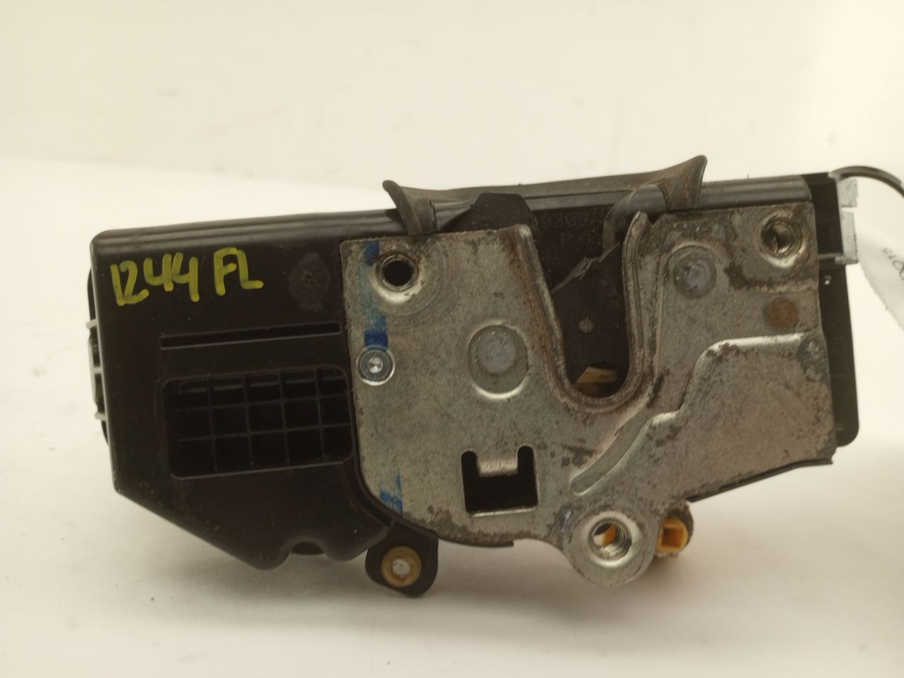 Chevrolet Silverado 1500 Front Left Door Lock Actuator