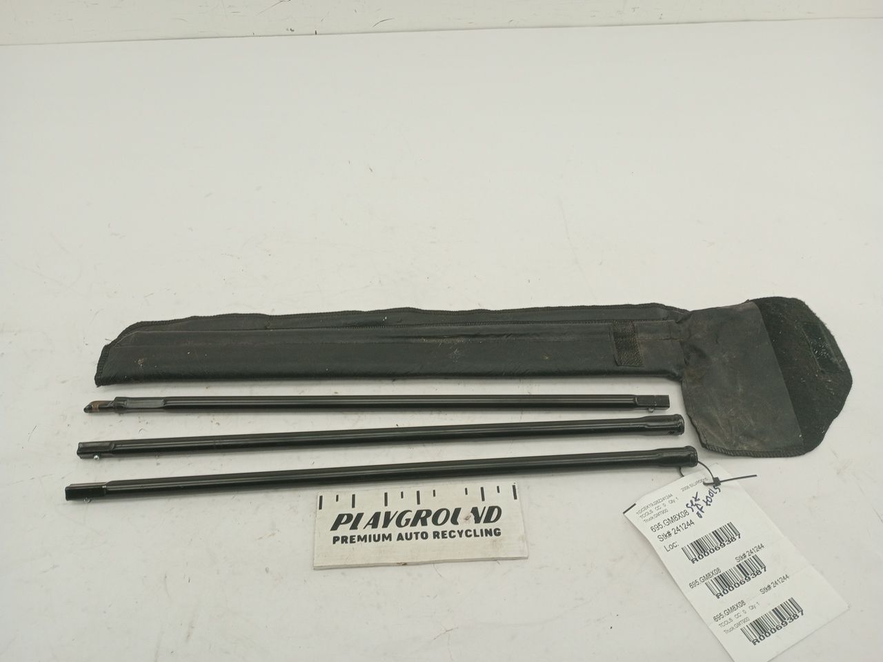 Chevrolet Silverado 1500 Spare Tire Tool Kit