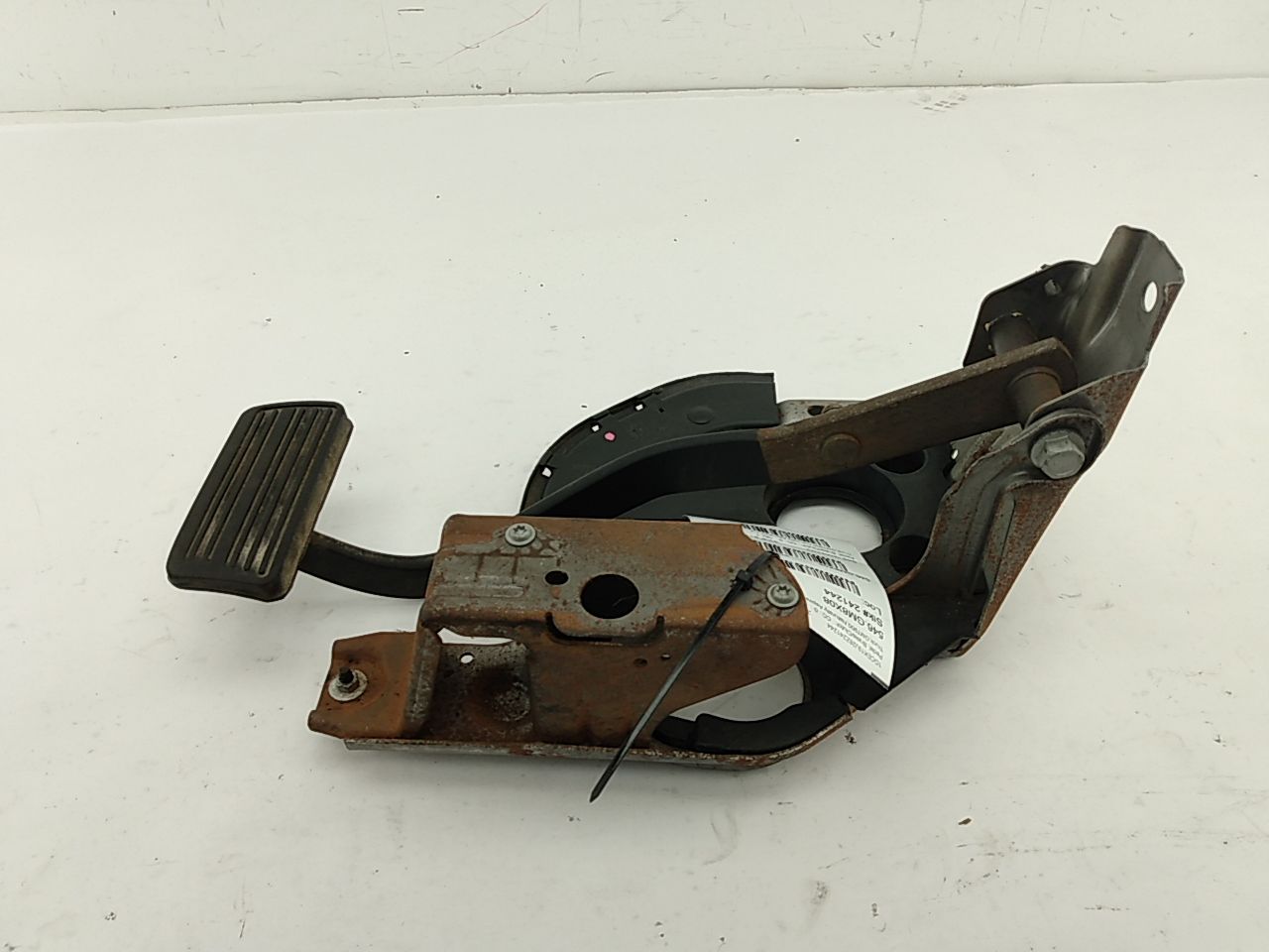 Chevrolet Silverado 1500 Brake Pedal