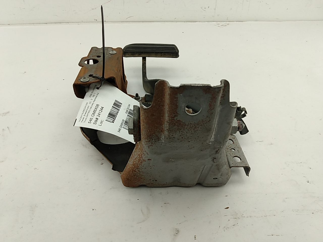 Chevrolet Silverado 1500 Brake Pedal