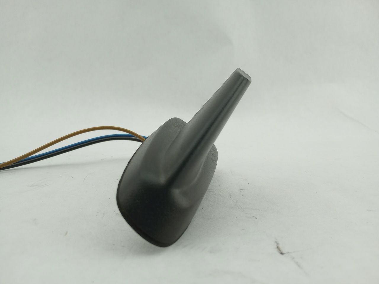 Chevrolet Silverado 1500 Roof Antenna