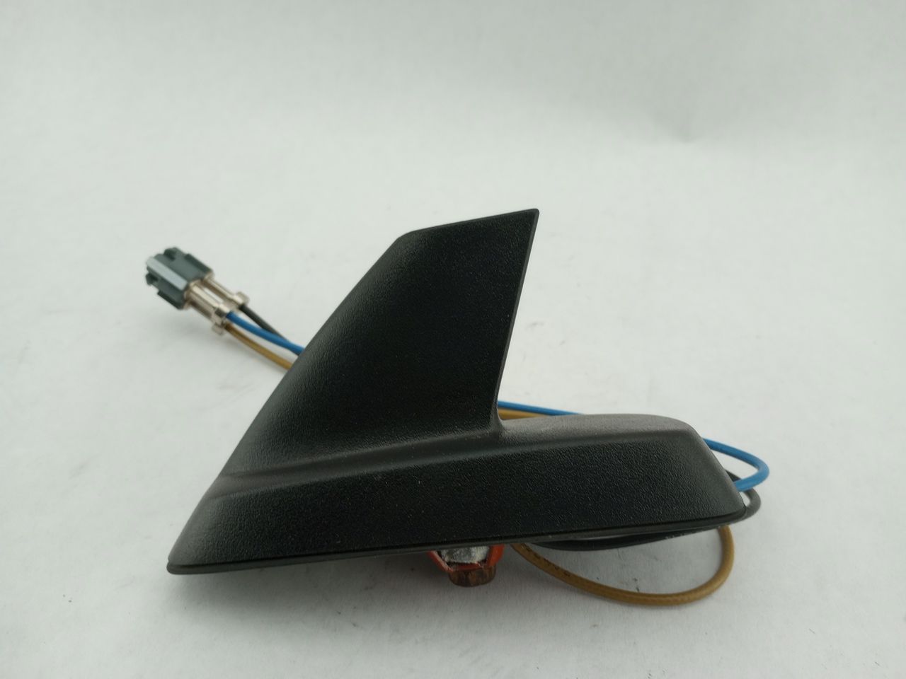 Chevrolet Silverado 1500 Roof Antenna