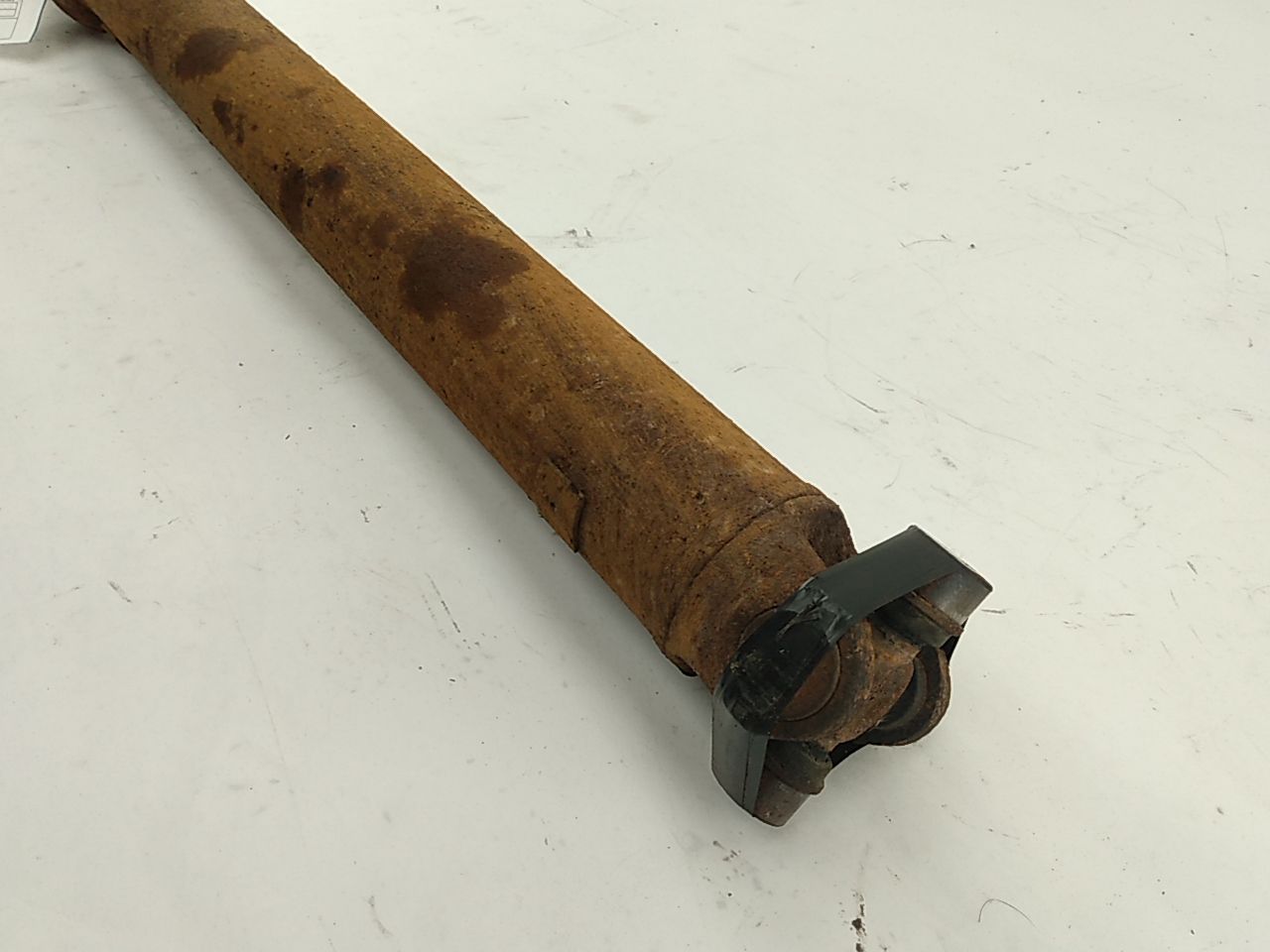 Chevrolet Silverado 1500 Front Drive Shaft