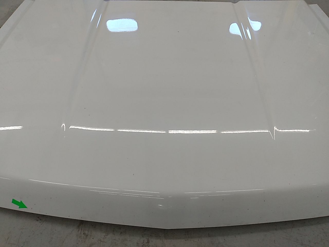 Chevrolet Silverado 1500 Hood