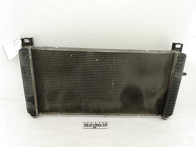 Chevrolet Silverado 1500 Radiator