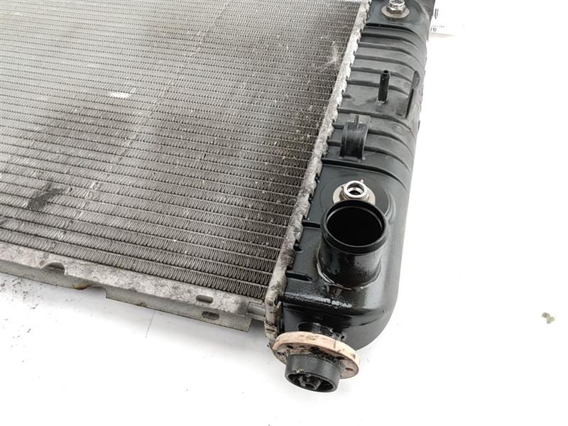 Chevrolet Silverado 1500 Radiator