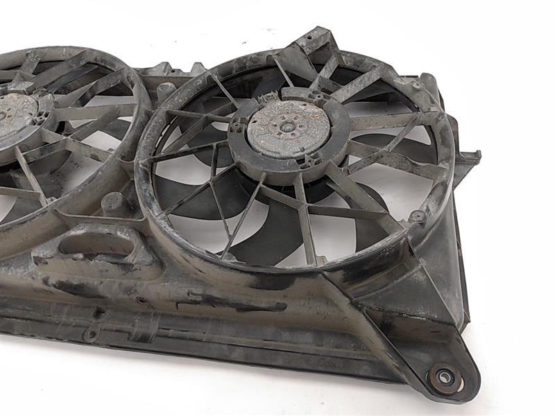 Chevrolet Silverado 1500 Radiator Cooling Fan Assembly