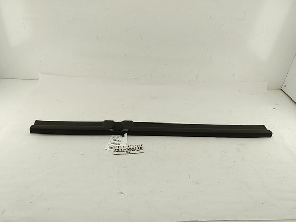 Chevrolet Silverado 1500 Cab Rear Window Trim Bezel